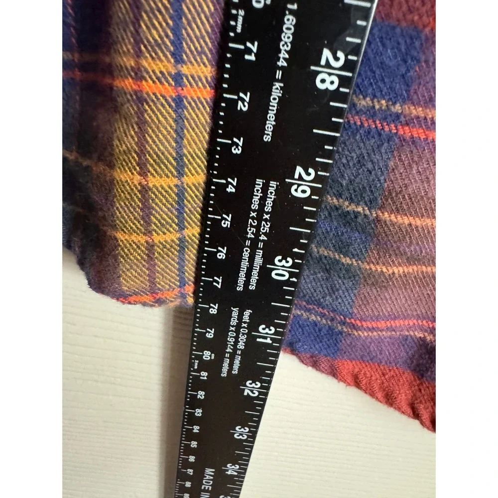 Willis & Geiger‎ Flannel Shirt Mens Medium Plaid Elbow Patch Outdoor Heritage